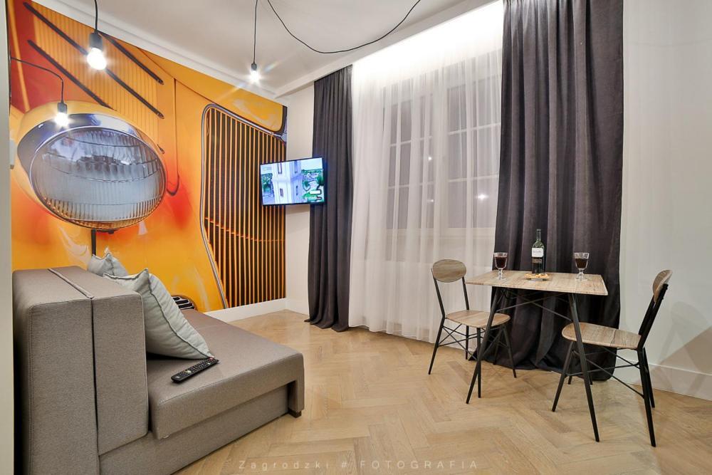 Saint Thomas Corner - By Upstairs 2* Krakow